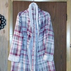 Womens bath robe